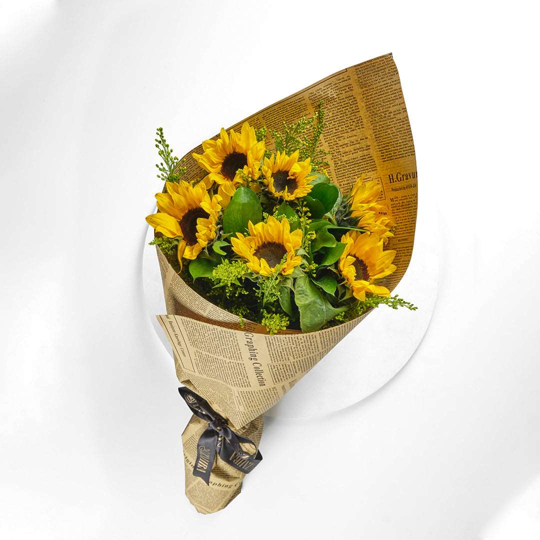 75fe90ab36a2 Sunflowers bouquet - Image 1